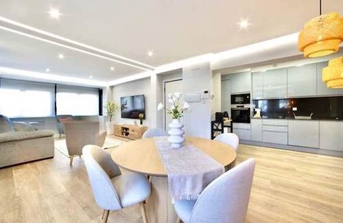 Lugo Apartamento | Cathedral Apartment by Lugo Collection