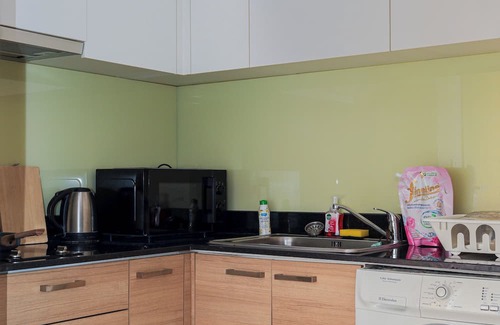Makkasan Apartamento | 1 BR Luxury condo Pool, gym and sauna with fitness room, WiFi