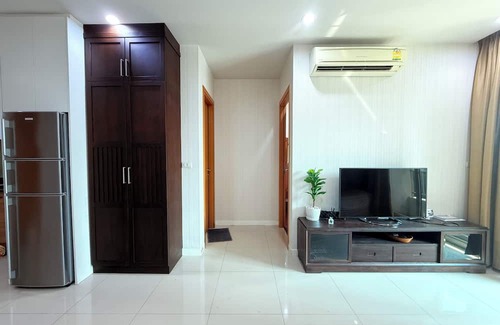 Makkasan Apartamento | 1 BR Luxury condo Pool, gym and sauna with fitness room, WiFi