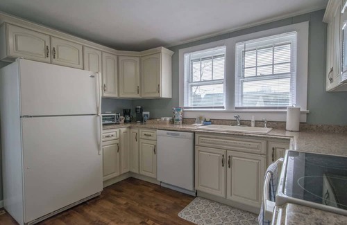 East Flat Rock Casa | Blue Ridge Haven Summ