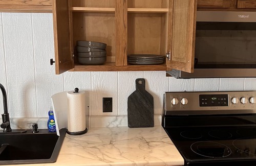 Palestine Apartamento | Cozy 1-bedroom apartment in peaceful Palestine with WiFi, AC