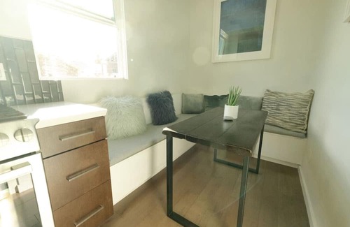 Mission District Casa | Mid-Century Style in the Heart of the Mission