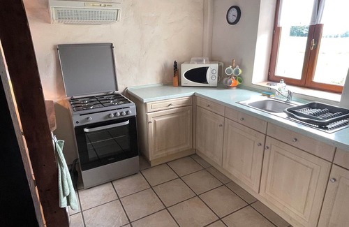 Saint-Dizier-Leyrenne Casa | The Roseau Gite