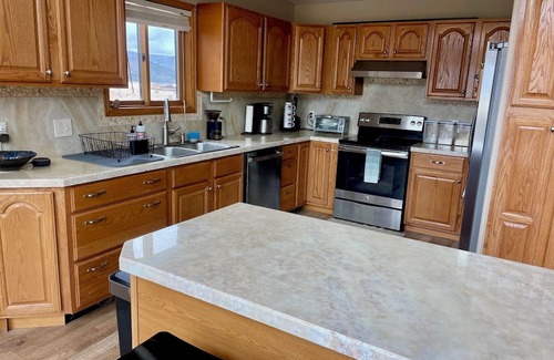 Ridgway Casa | Ridgway home with incredible mountain views