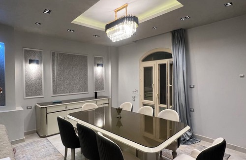 Faisal Casa | Charming 2-bedroom building in Suez Governorate with AC