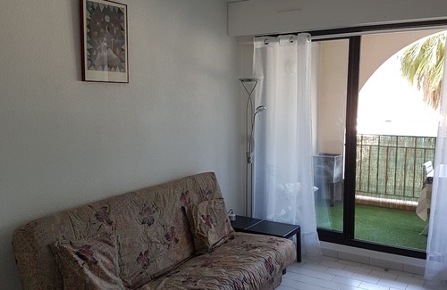 Plage d'Argeles Apartamento | Residence with cosy apartment on the port, breathtaking sea and mountain views
