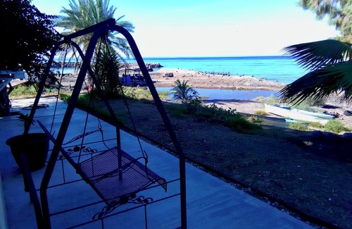 Mexican Riviera Apartamento | Charming 1 bedroom apt. with AC & Wifi, authentic fishing village, San Bruno BCS