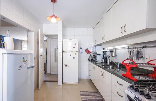 Copacabana Apartamento | Penthouse Retreat with Jacuzzi & BBQ | Heart of Copacabana!