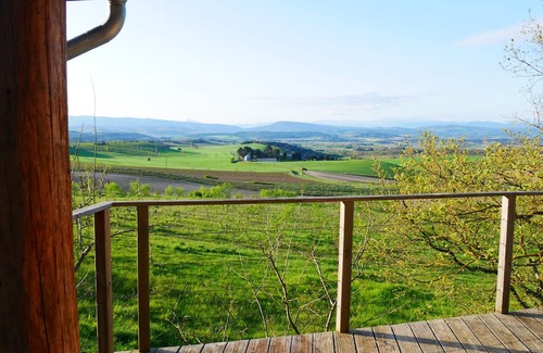 Villarzel-du-Razes Cabina | Wake up to stunning views of the Pyrenees from our cosy glamping forge.