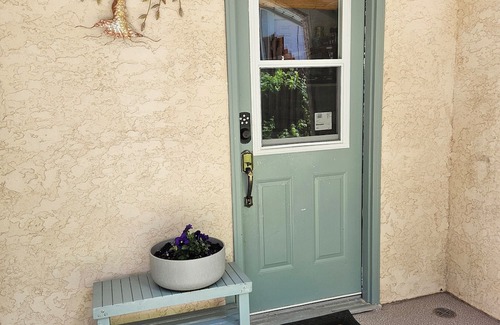 Christina Lake Cabina | Whitehouse Cottage - our treasured piece of paradise!