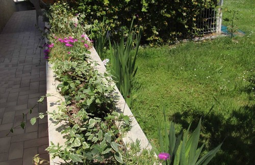 Lahosse Casa | Homerez - Casa acogedora con jardín en Lahosse