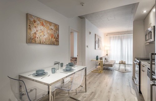 Old Montreal Apartamento | Lovely 1 BR - Industrial Style!