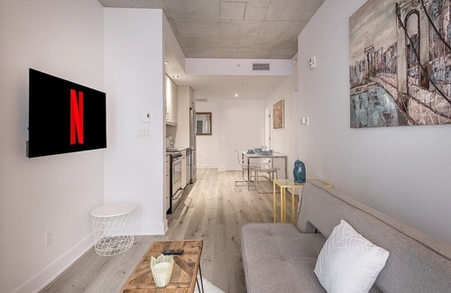 Old Montreal Apartamento | Lovely 1 BR - Industrial Style!