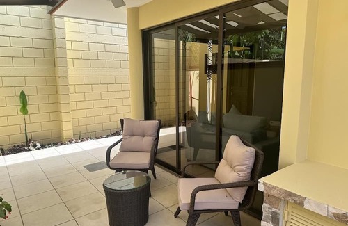 Tárcoles Casa | Cozy newly renovated 2-bedroom house 10 mins from the beach!