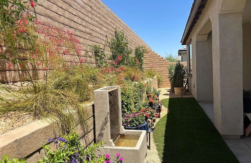 Indio Casa | Charming 2-bedroom house in fabulous Palm Desert with AC