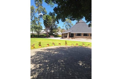 Kiserian Casa | Escape to Tranquility !