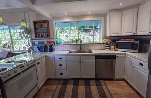 Aptos Casa | Sky Cabin Summary: Th