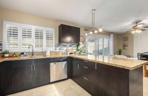 Glendale Casa | Private Oasis in Glendale