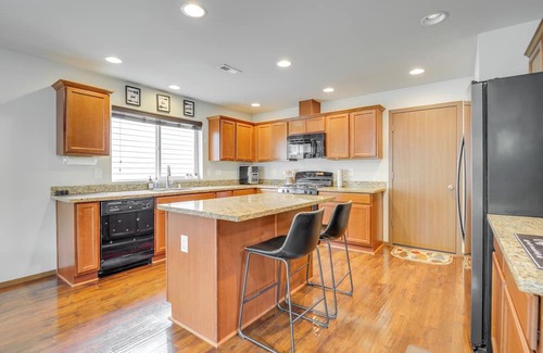 Sedro-Woolley Casa | Walk to Trails & Golf: Sedro-Woolley Retreat!