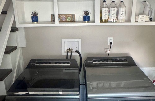 Port Clinton Casa | ENTIRE HOUSE - 5 Min Walk To Jet/Downtown PC