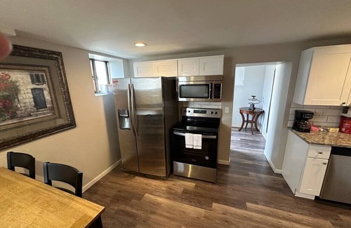 St. Charles Historic District Apartamento | 6th street 101 - Walk to Main St