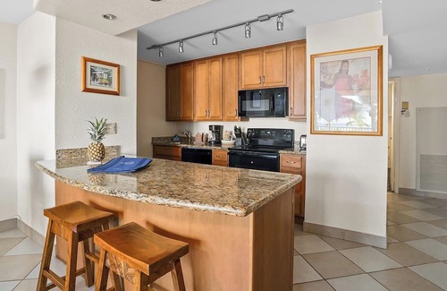 Honokowai Condominio | Kaanapali Shores 435 By Parrish Maui