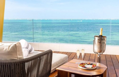 Puerto Juárez Apartamento | Mousai Cancun: 5-Diamond Ocean View 2 Bedroom Suite