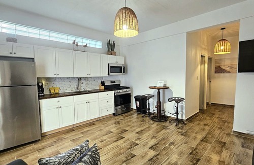 Miradero Apartamento | A Splash of Oasis near beautiful beaches & bars