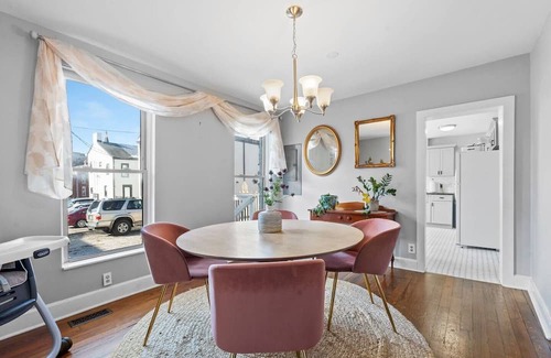 Downtown Casa | Aldridge Harris House- Dtown LEX