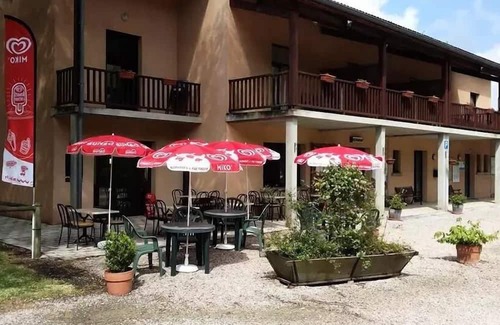 Oust Casa | Campsite Les 4 Saisons * - COUSERANS MOBILE HOME with covered terrace 6/8 people. 8 people