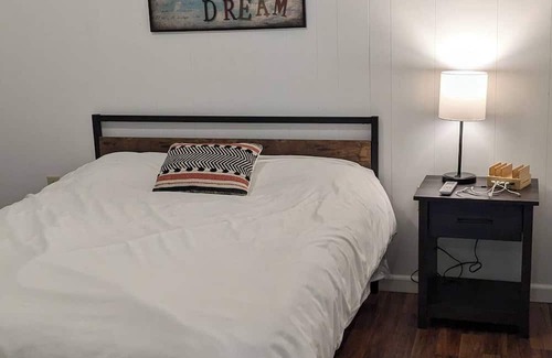 Summit Cabina | Firefly Lane Cabin 1