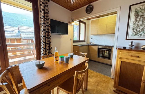 Saint-Chaffrey Apartamento | Cozy studio for 4, ski-in/ski-out, WIFI, Chantemerle