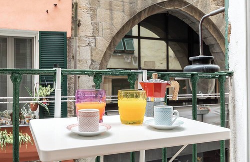 Genoa Historical Centre Apartamento | A truly charming property, just 2 minutes from the magnificent cathedral!