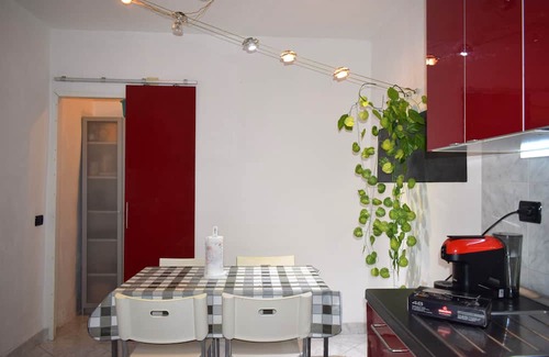 Genoa Historical Centre Apartamento | A truly charming property, just 2 minutes from the magnificent cathedral!