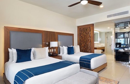 Santa Rosa Complejo | Luxurious 2-bedroom suite near San Jose del Cabo at Villa la Valencia