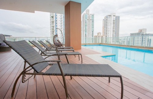 Tumba Vieja Apartamento | Luxury 3BR Oceanview balcony