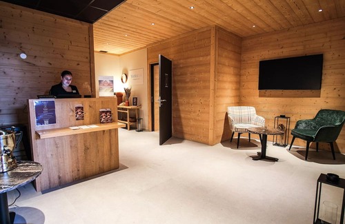 Mont-de-Lans Apartamento | Belambra Clubs Les 2 Alpes Les Crestes - All inclusive - Premium Room 2 Adults Corner Night View Impregnable