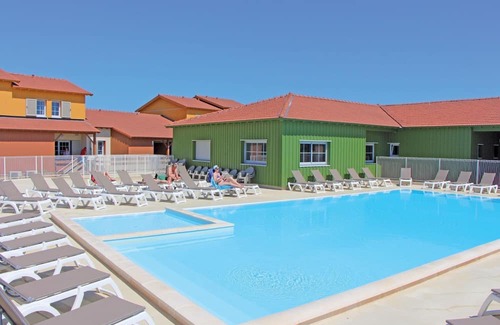 Marseillan Casa | Colourful Holiday Homes Near the Marseillan-plage Beach