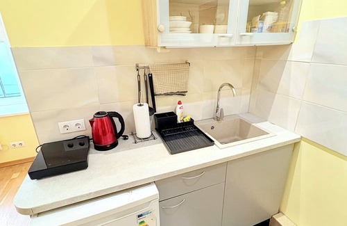 Grizinkalns Apartamento | Refreshed Studio Apartment in a Beautiful Neighborhood