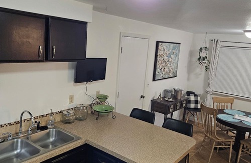 Boise Casa | No Place Like Home! Animals welcome