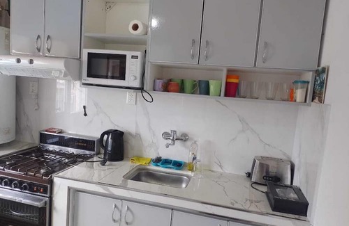 Neuquén Apartamento | Your perfect stay here, with grill, private garage and wifi, centrally located.