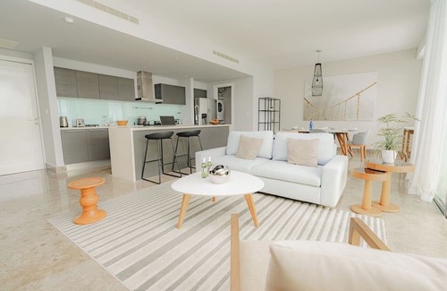 Panama City Apartamento | Exclusive and luxury 1BR with balcony in Yoo Panama