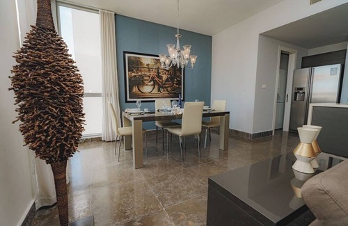 Panama City Apartamento | Exclusive and luxury 1BR with balcony in Yoo Panama