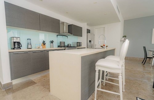 Panama City Apartamento | Exclusive and luxury 1BR with balcony in Yoo Panama