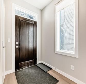 Southeast Calgary Casa | Beautiful New Home in Southeast Calgary