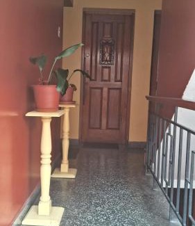 Callao Casa | Habitación con baño compartido