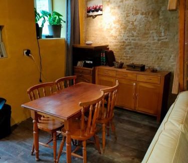 Chicheboville Casa | L'Apto - Gîtes à la ferme - Jardin avec plancha