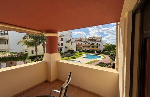 Costa Esuri Apartamento | Apartamento Marina Esuri Playa y Golf