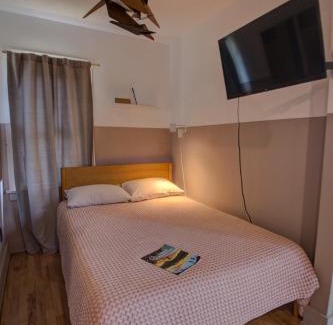 La Crosse Casa | Centrally located residence near hospitals and shops