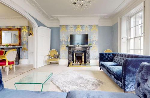 Barbican Casa | Hoe Sweet Hoe
